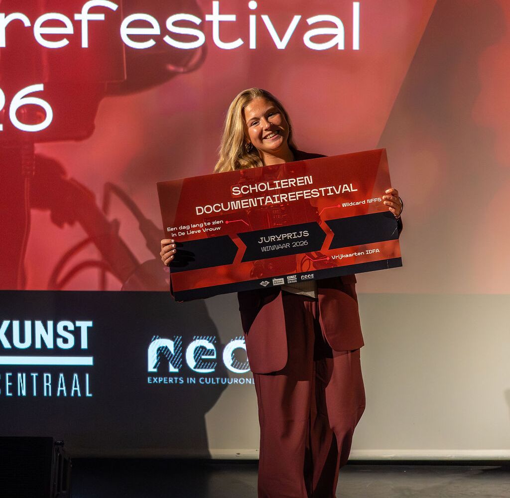Lola wint de juryprijs van het Scholieren Documentaire Festival 2026